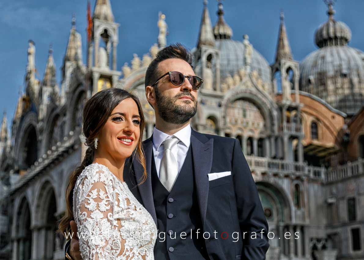 Postboda en la Basílica de San Marcos de Venecia Postboda en la Basílica de San Marcos de Venecia